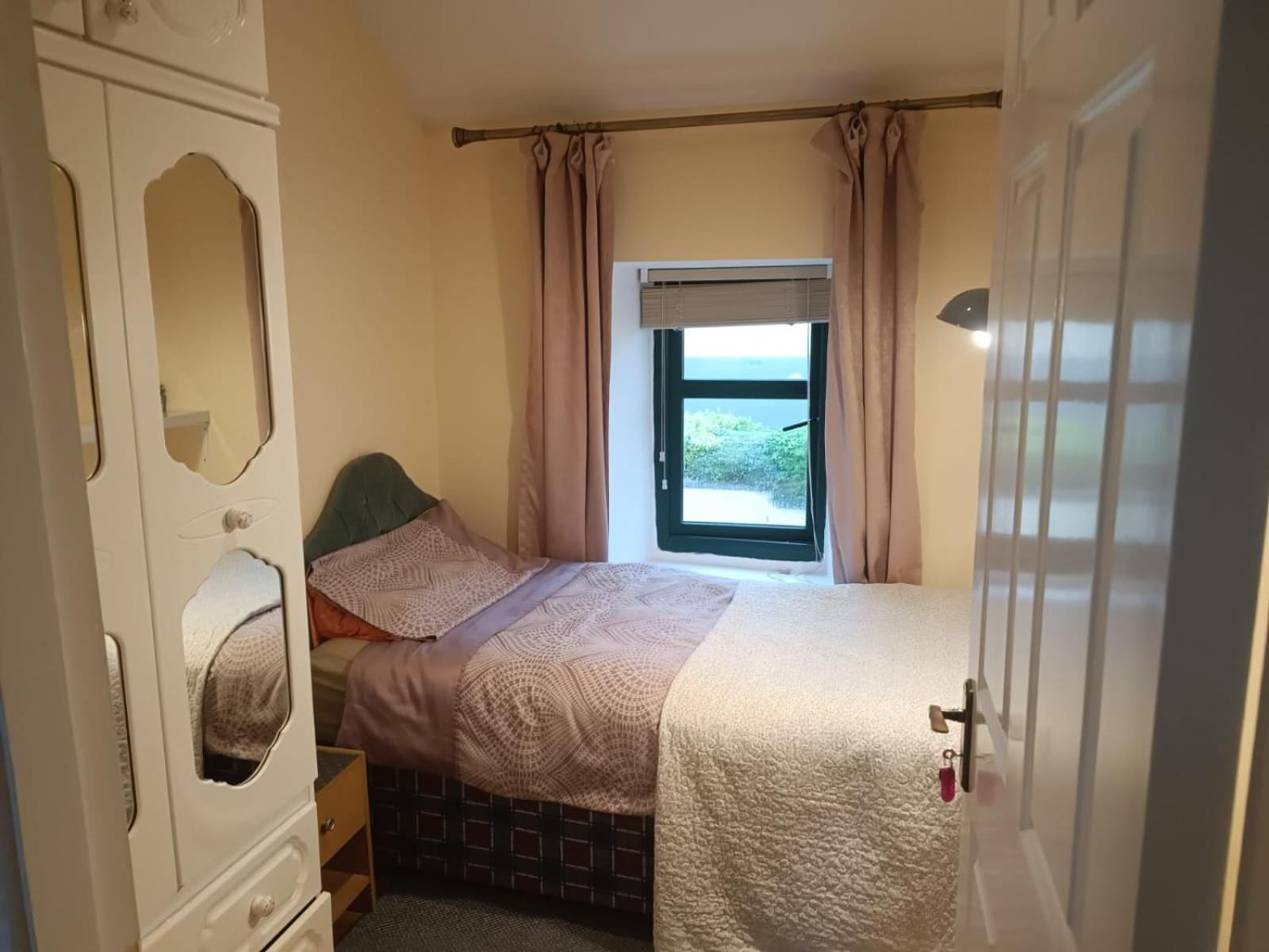 Bernie'S Place - Homestay Castlebar Room photo
